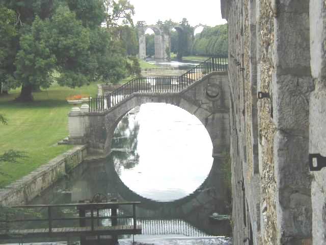 chateau de maintenon - france, picture by albert d. kallal
